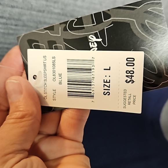 DISNEY STITCH LONG SLEEVE PAJAMA TOP IN BLU WITH CURRENT MOOD ON FRONT SIZE LGE - Picture 7 of 8